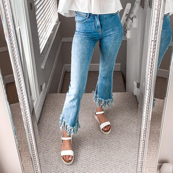 Zara Denim - ✨Host pick✨Zara Trafaluc Fringe Hem Jeans